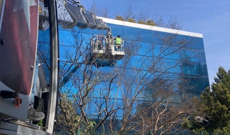 Maltepe Dış Cephe Cam Temizliği Maltepe Dış Cephe Cam Temizliği